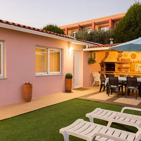 Near And Oporto Prázdninový dům Vila Nova de Gaia