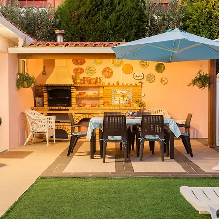 Ferienhaus Near And Oporto