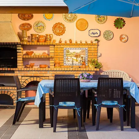 Near And Oporto 度假居 *