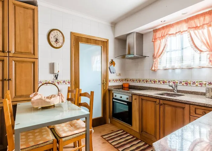 Near And Oporto 加亚新城